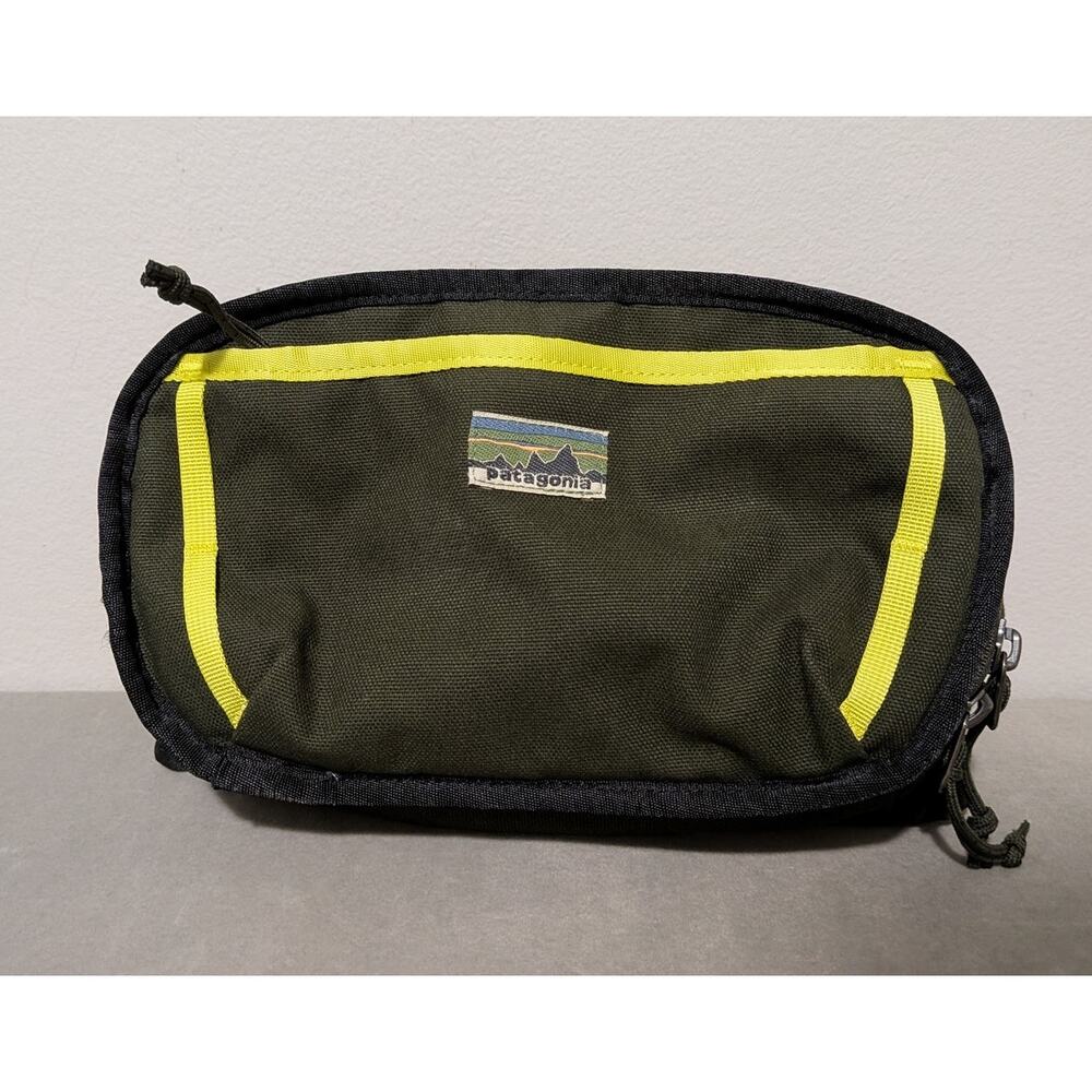 Patagonia Fieldsmith Hip Pack 5L Pine Needle Green Olive Waist Bag Crossbody - Picture 3 of 13